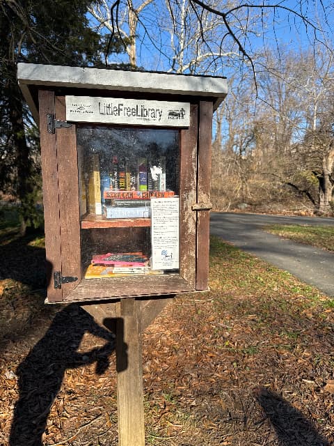 Dominion Hills Park library image