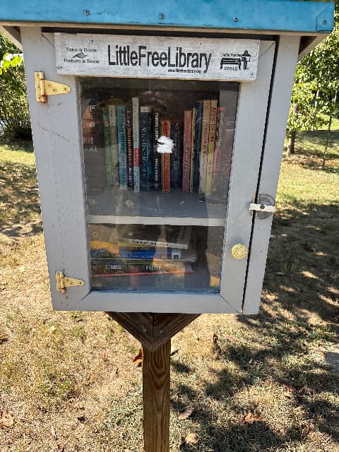 601 n Manchester st library image